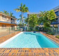 Red Star Hotel Palm Beach - Inverell Accommodation