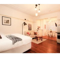 Renovated Art Deco Studio Minutes From The City - Inverell Accommodation