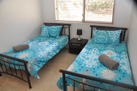 Ridgehouse - Inverell Accommodation 1