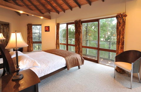 Risehill House - Inverell Accommodation 2