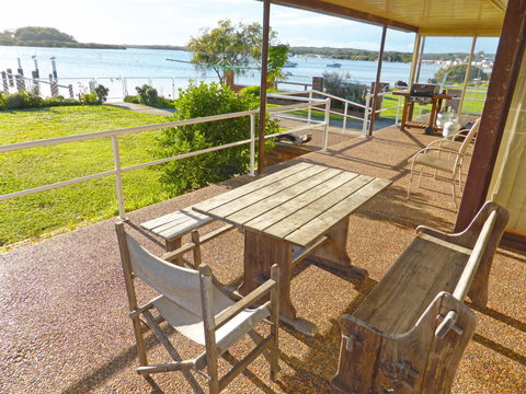 Riverside Delight @ Greenwell Point - Inverell Accommodation 3