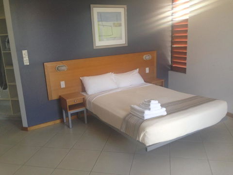 Riverview Tavern - Inverell Accommodation 0