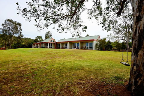 Rothbury Escape - Inverell Accommodation 0