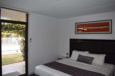 Roundhouse Motel - Inverell Accommodation 2