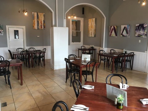 Royal Exchange Hotel - Inverell Accommodation 2