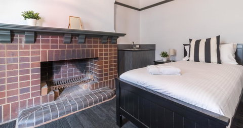 Royal Hotel Ryde - Inverell Accommodation 2