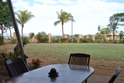 Samson Beach Chalets - Inverell Accommodation 1