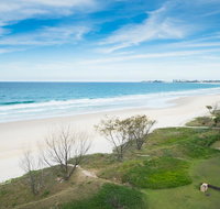 San Simeon Beachfront Apartments Tugun - Inverell Accommodation