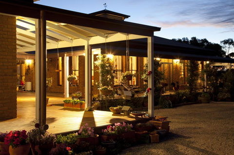Sanctuary@Waratah - Inverell Accommodation 3