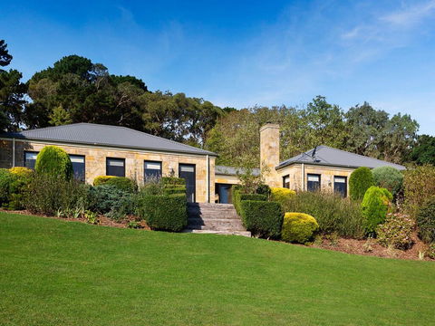 Sandstone Estate - Inverell Accommodation 0