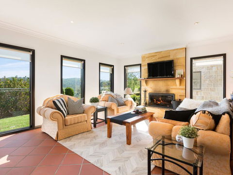 Sandstone Estate - Inverell Accommodation 1