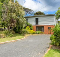 Sany Views 10min walk to beach - Inverell Accommodation
