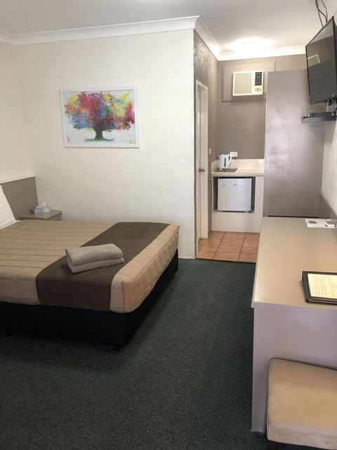 Sapphire City Motor Inn - Inverell Accommodation 2