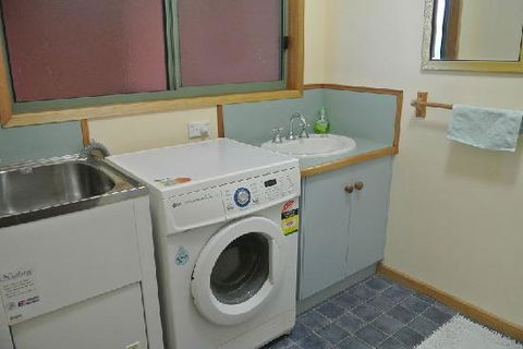 Seahorse Coastal Villas - Inverell Accommodation 1