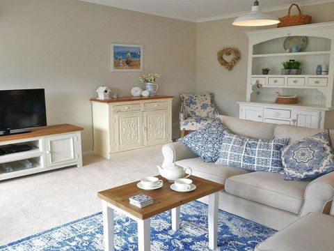 Sealark - Views Of The Bay - Inverell Accommodation 1