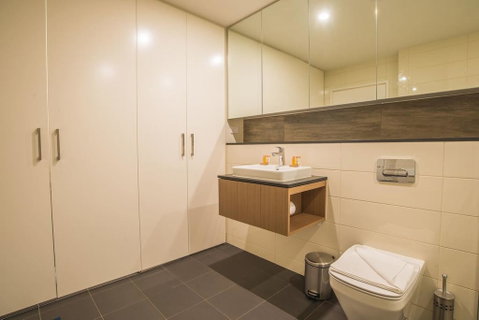 Serene Leichhardt 2bed2bath APT (Lewisham Station) - Inverell Accommodation 3