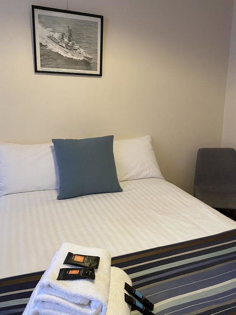 Shipwrights Arms - Inverell Accommodation 3
