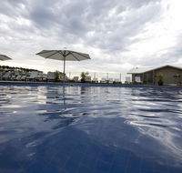 Silver water resort with ocean views. - Inverell Accommodation