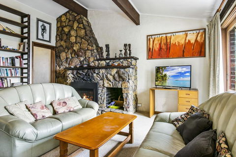 Solitary View - Inverell Accommodation 1