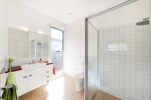 Southern Grampians Cottages - Inverell Accommodation 1