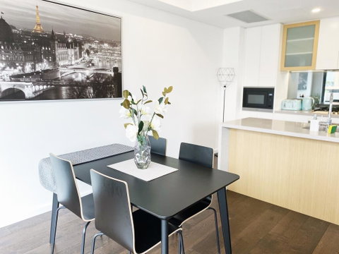 Spacious Apt Near DarlingHarbour & FishMarket - Inverell Accommodation 2