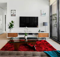 Spacious luxury 3Br Top Location  WiFi Gym Pool - Inverell Accommodation