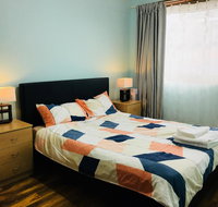 Spacious Townhouse in Wollongong - Inverell Accommodation