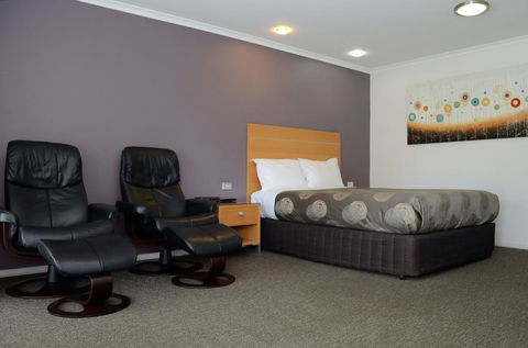 Sportsmans Motor Inn - Inverell Accommodation 0