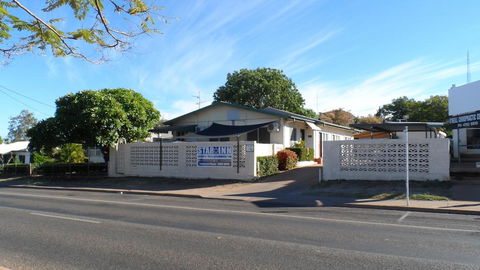 Star Inn Accommodation - Inverell Accommodation 0