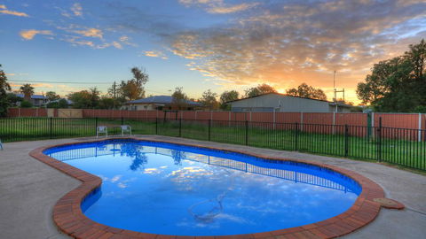 Starline Motor Inn - Inverell Accommodation 1