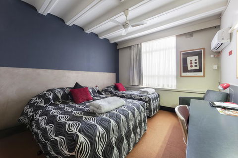 Statesman Hotel - Inverell Accommodation 1
