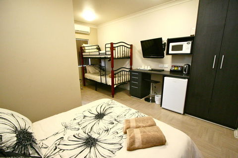Station Hotel Motel Kurri - Inverell Accommodation 3