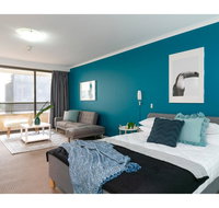 Striking and super convenient studio with balcony - Inverell Accommodation