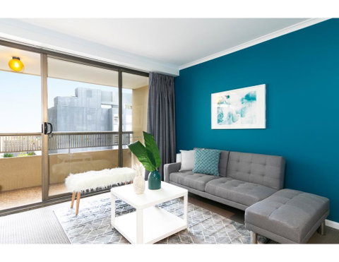 Striking And Super Convenient Studio With Balcony - Inverell Accommodation 3