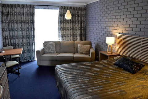 Strzelecki Motor Lodge - Inverell Accommodation 3