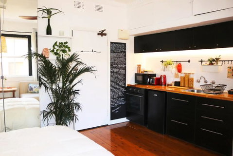 Studio Flat With Shared Rooftop Terrace - Inverell Accommodation 2
