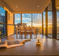 STUNNING Luxury 2beds2bathAPT CBD Haymarket - Inverell Accommodation