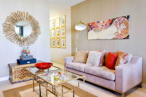 Stylish 1 Bedroom Apartment Amazing City Views - Inverell Accommodation 0