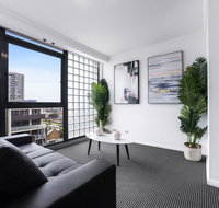 Stylish and Spacious Apt with Double living room - Inverell Accommodation