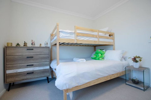 StylishTownhouse@Narre Warren/TrainStation/SC - Inverell Accommodation 0