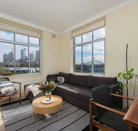 Sun-filled Apartment with Stunning Harbour Views H353 - Inverell Accommodation
