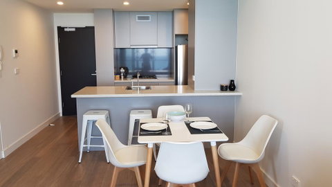Supercar Fan's Dream - Track Side Apartment #1 - Inverell Accommodation 2
