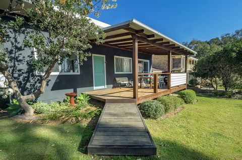 Tallowood Beachfront Cottage - Inverell Accommodation 0
