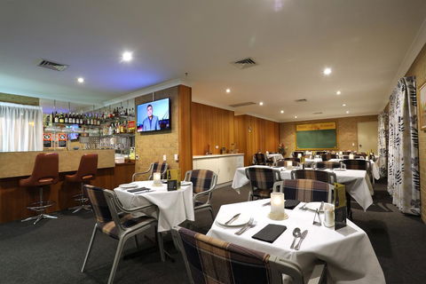 Tamworth Motor Inn & Cabins - Inverell Accommodation 3