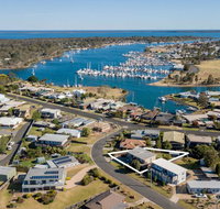 Tanjil - A stroll from the water in Paynesville - Inverell Accommodation