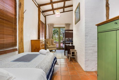 Taradale House Estate - Inverell Accommodation 2