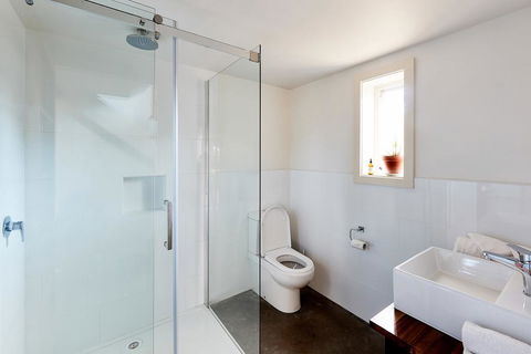 Tarndwarncoort - Farmer's Cottage - Inverell Accommodation 2