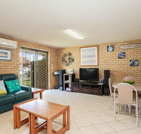 Tee Jays - Sawtell NSW - Inverell Accommodation