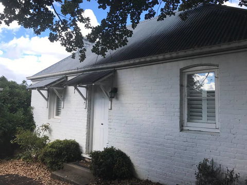 The Bakers Cottage - Inverell Accommodation 2