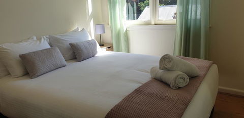The Bay Apartment - Inverell Accommodation 2